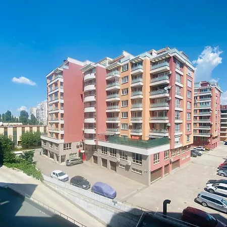 Apartment Flower House 5 *